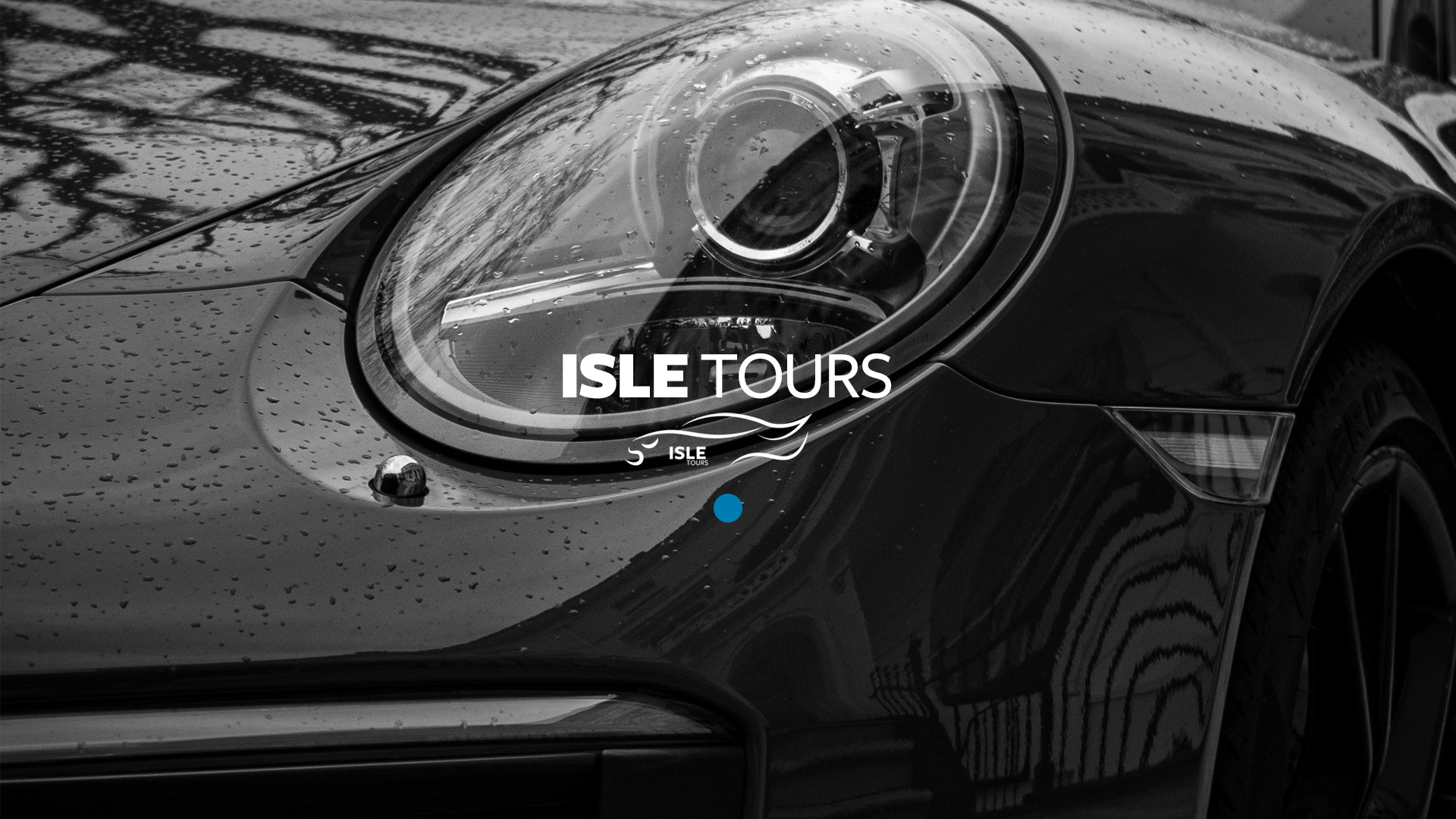 ISLE Tours — clé visuelle, phare de Porsche & logo